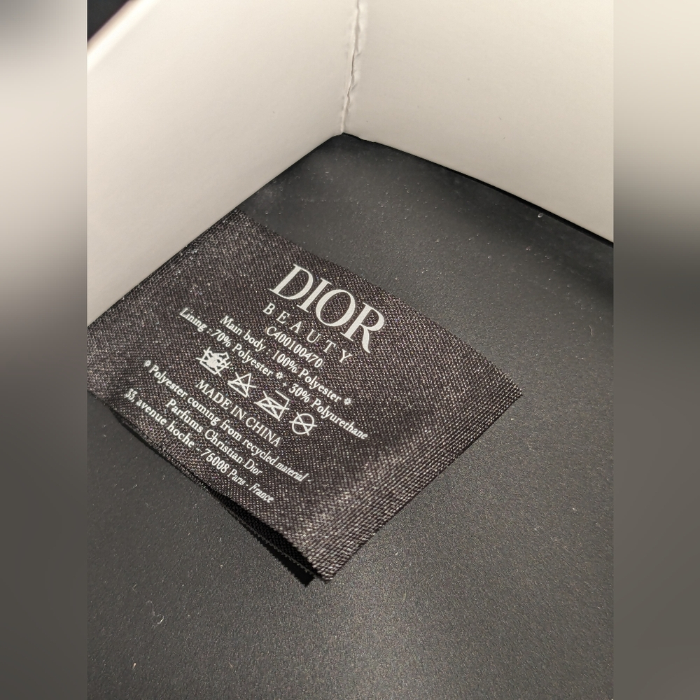NEW IN BOX DIOR BACKSTAGE BRUSH SET & COSMETIC CASE - Picture 9 of 9